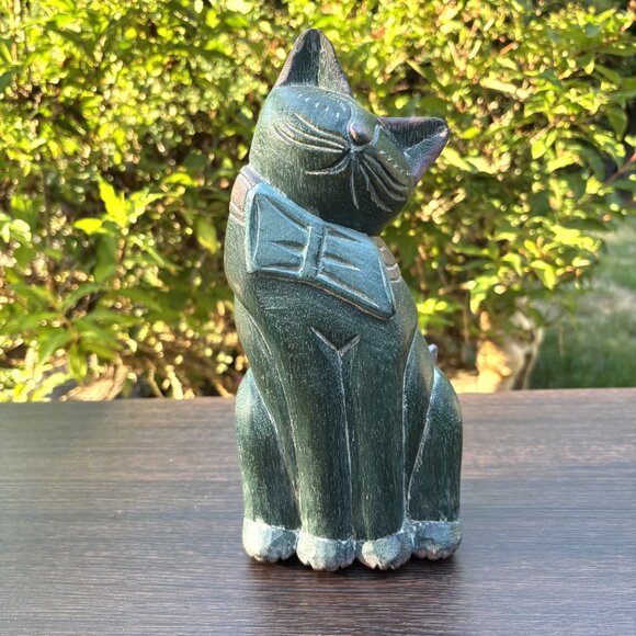 Vintage Hand Carved Wooden Cat Figurine with Bow Tie MCM Folk Art Green Cat - Picture 2 of 12